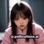 吾色用户Momo_美妆博主的头像——精致妆容的年轻女性，嘴唇涂着吾色推荐色号的口红，背景为化妆台，体现吾色妆容建议的实际效果